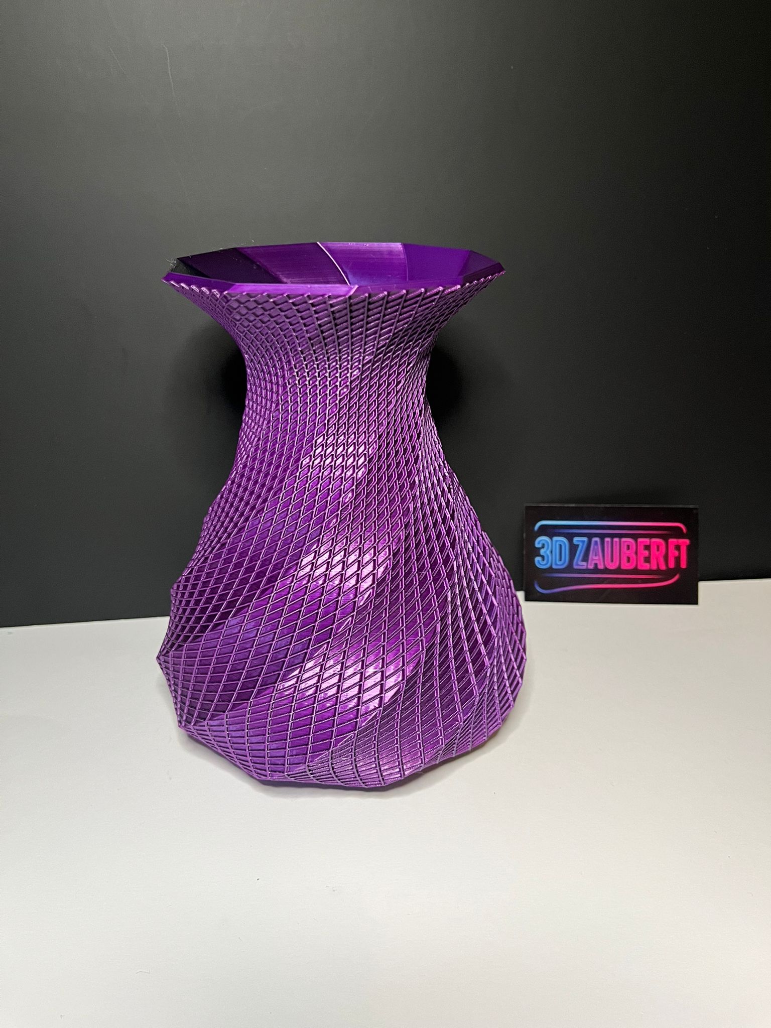 Atrium Vase