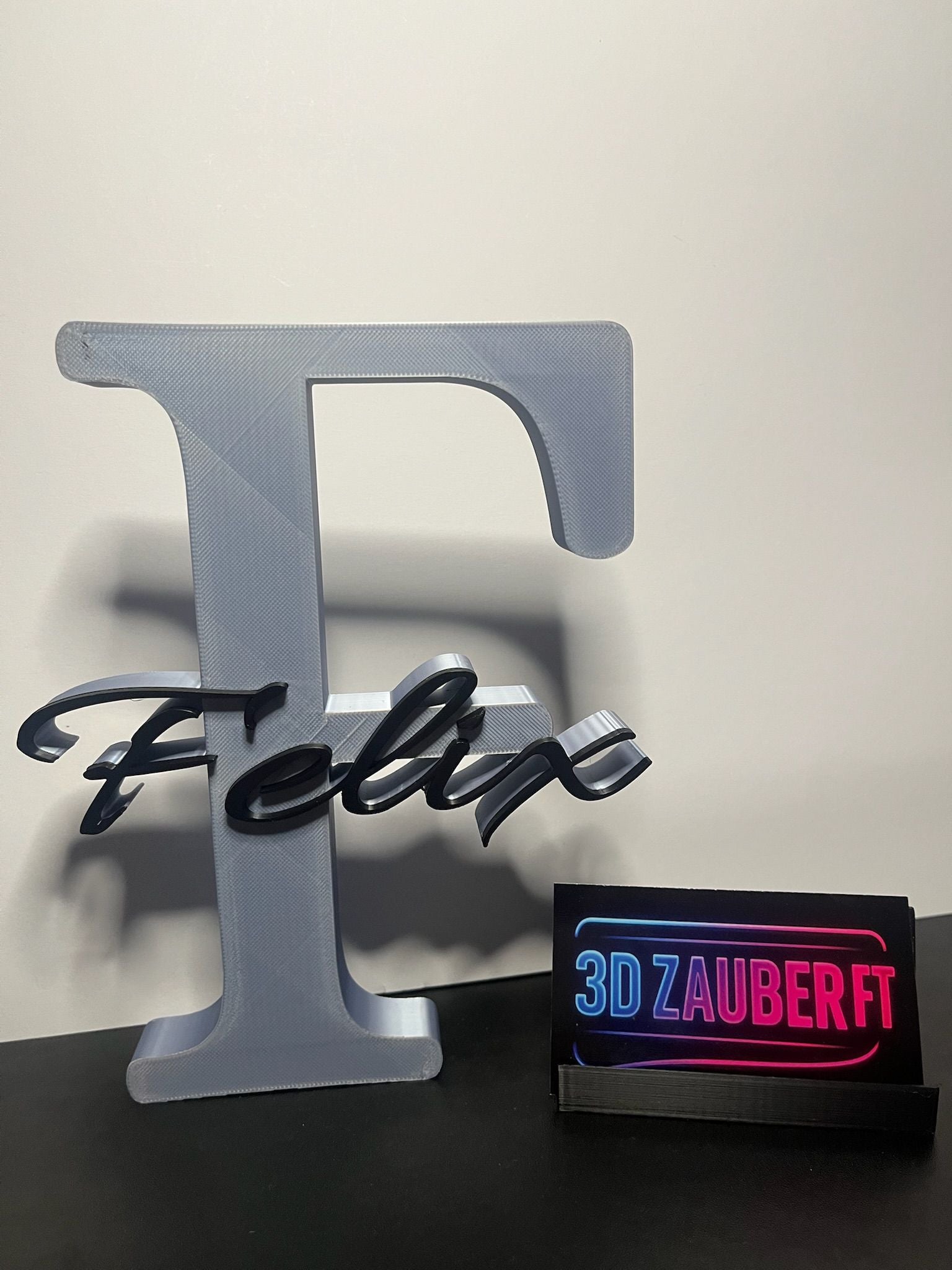 Personalisierter 3D-Buchstabe mit Namen F