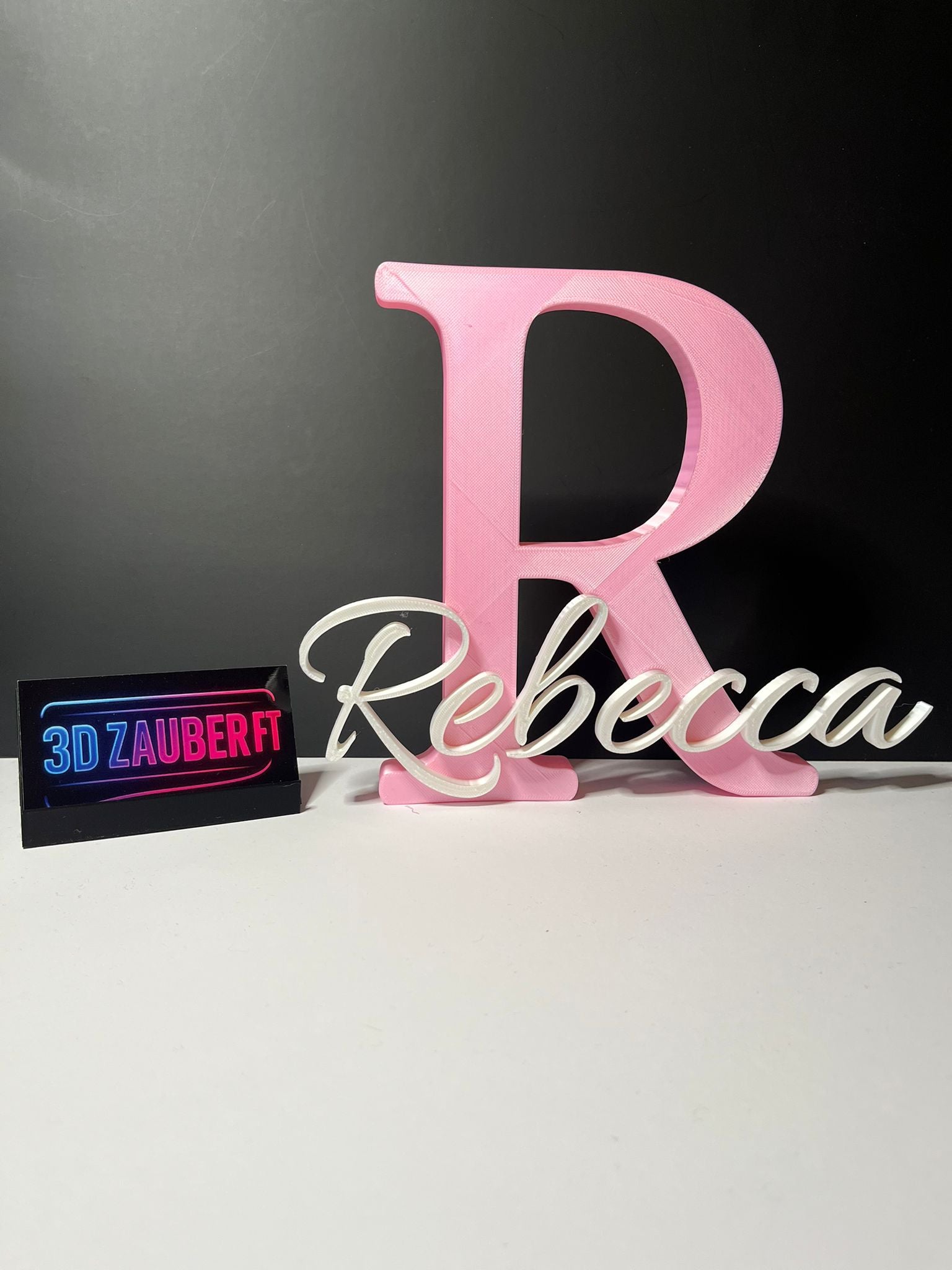Personalisierter 3D-Buchstabe mit Namen R
